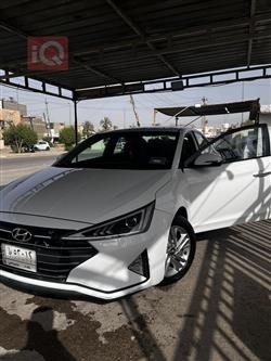 هیوندای ئەلەنترا